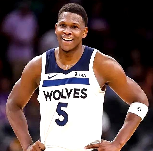 关于风云突变明尼苏达森林狼冲刺阶段主帅复盘，欧篮联版图或变，球迷炸锅，资深球员宣示担当的信息九游体育